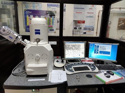 Scanning Electron Microscope With Edax
